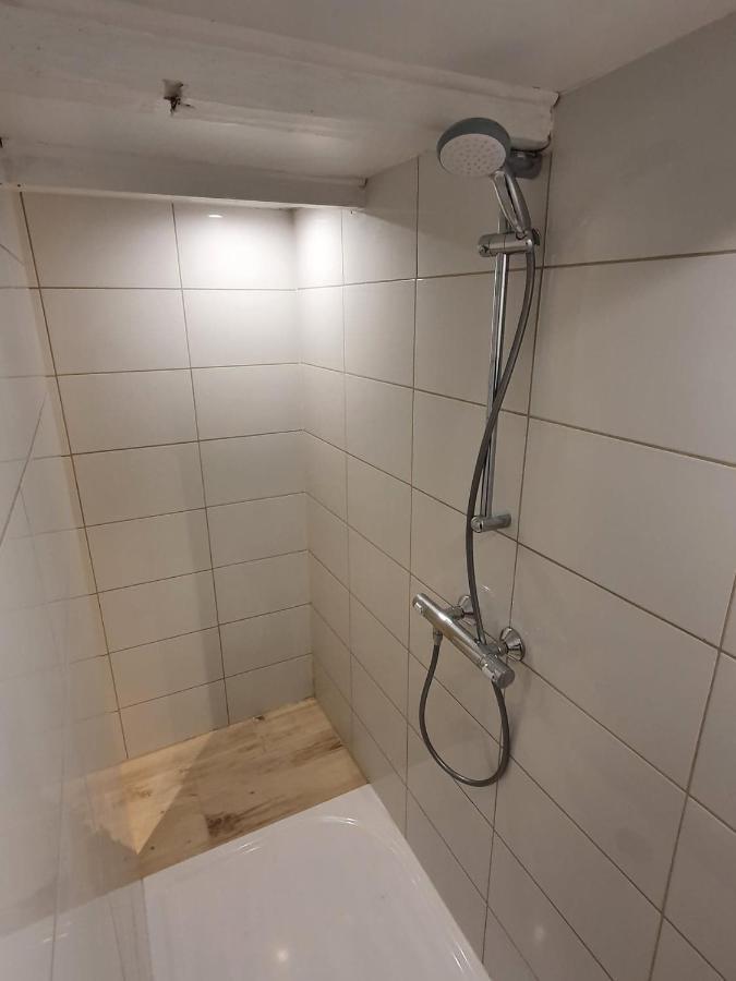 Logement Chaleureux Avec Parking Gratuit Oyre Exteriér fotografie